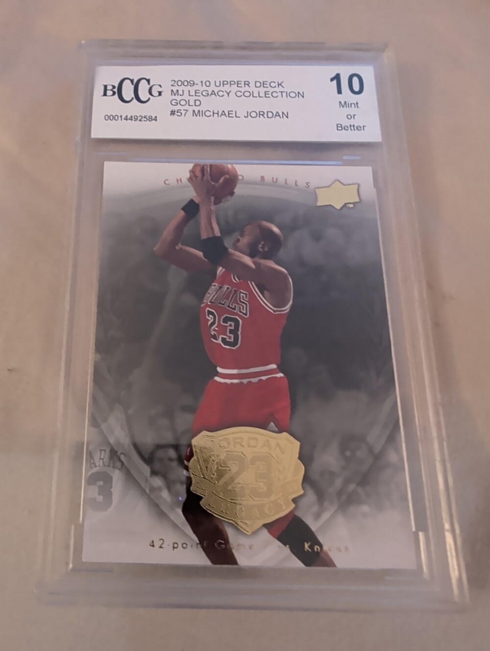 BCCG 10 2009-10 Michael Jordan MJ Legacy Collection Gold Card #57